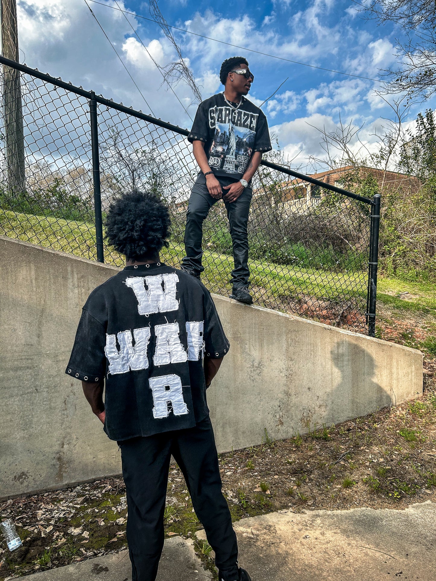 'WAR' TEE